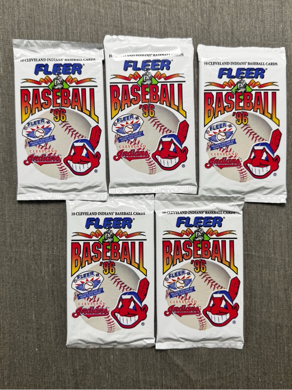 5 Pack 1996 Fleer Cleveland Indians 20-cards team  SEALED + 1995 Tribe bonus New